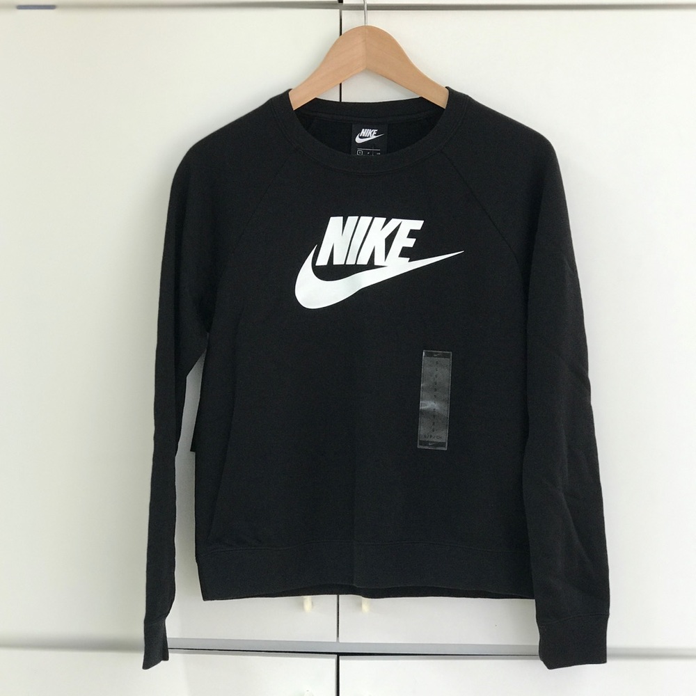NIKE Black Standard Fit Crewneck Sweater